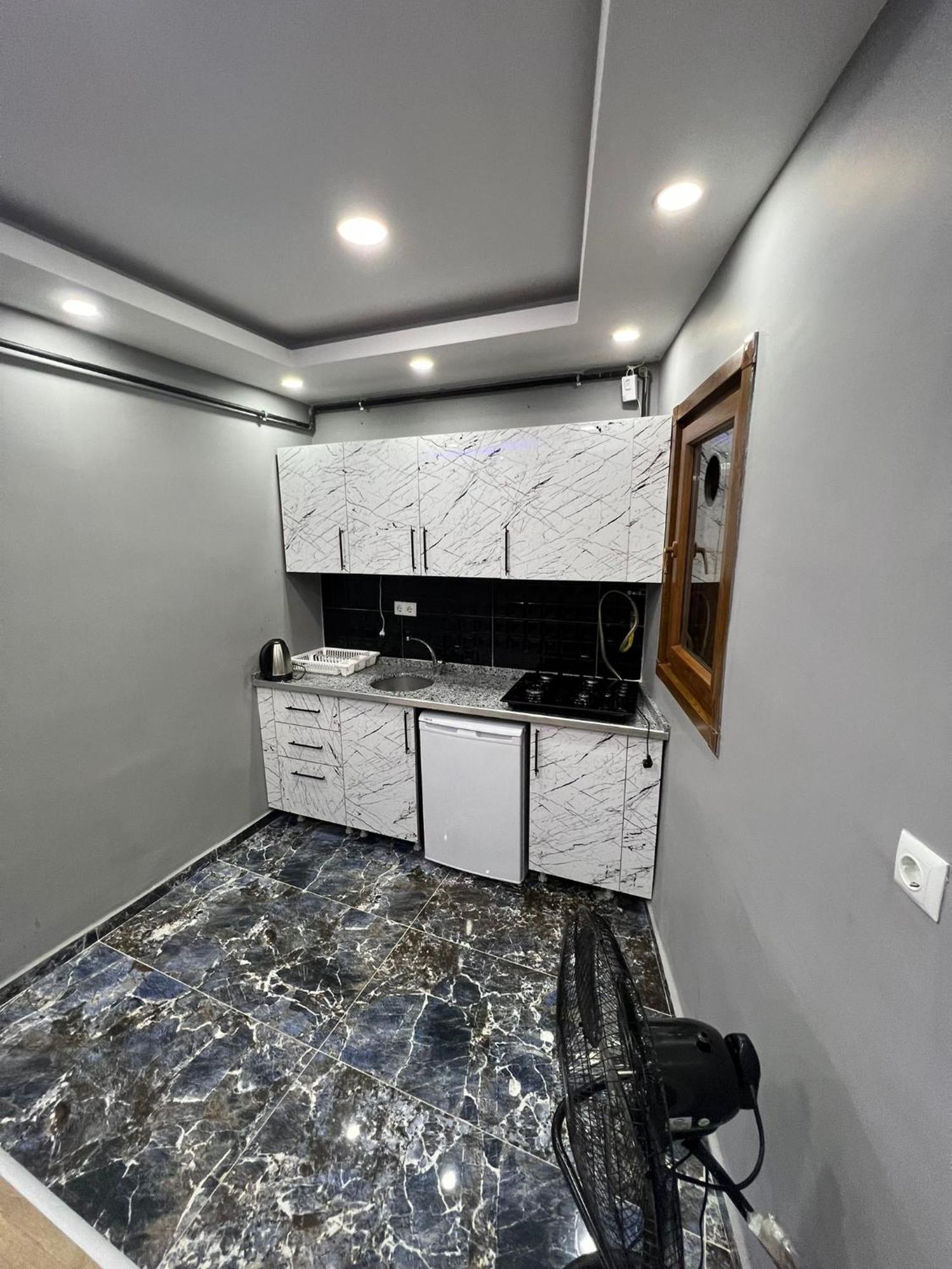 Pequena Casa Apart Istanbul Exterior photo